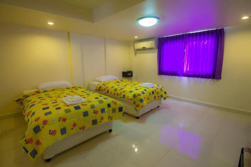 Hk Residence Hua Hin Exterior photo